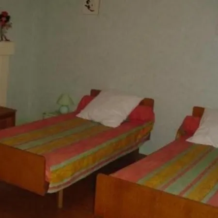 Сasa de vacaciones Aubigné-racan, 5 Pièces, 7 Personnes - Fr-1-410-156 *